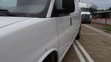 Picture of 2020 GMC Savana Passenger Van