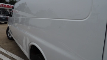 Picture of 2020 GMC Savana Passenger Van