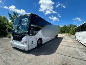 2013 Prevost H3-45