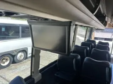 2013 Prevost H3-45
