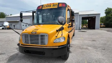 2017 Thomas C2 72P 