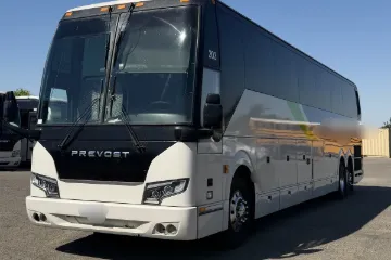 Picture of 2013 Prevost H345