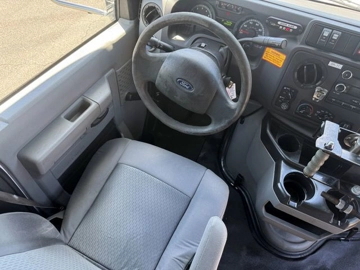 Picture of 2015 Ford E-450 ADA Shuttle Bus