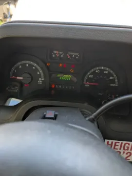39215