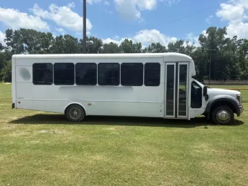 Picture of 2018 Ford F550 Shuttle Bus