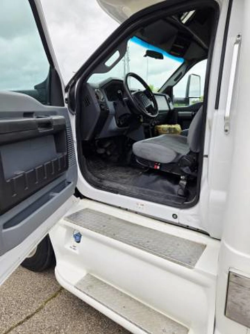 Picture of 2017 Ford F650 Startrans Shuttle Bus