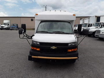 Picture of 2018 GMC 6.0L 323/4600 Shuttle Bus