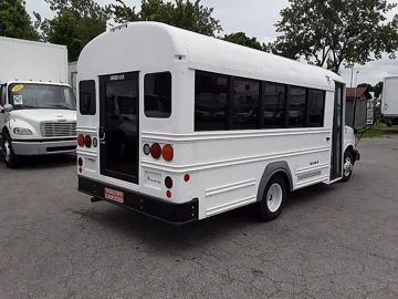 Picture of 2018 GMC 6.0L 323/4600 Shuttle Bus