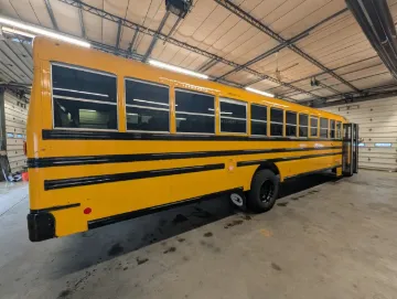 2022 Blue Bird Vision 77P Gas