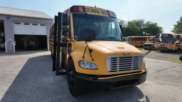 2016 Thomas C2 72P