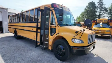 2016 Thomas C2 72P