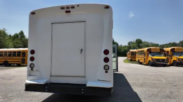 2019 FORD E-450 Starcraft 18P ADA Shuttle