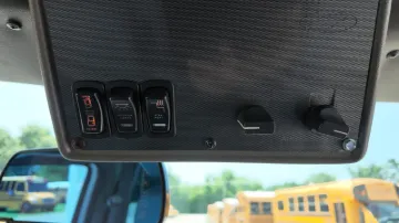 2019 FORD E-450 Starcraft 18P ADA Shuttle