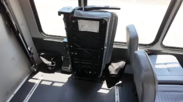 2019 FORD E-450 Starcraft 18P ADA Shuttle