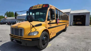 2016 Thomas C2 72P