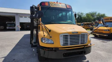 2016 Thomas C2 72P