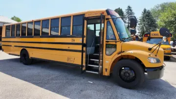 2016 Thomas C2 72P