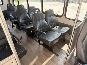Picture of 2019 Ford E350 Glaval ADA Shuttle Bus