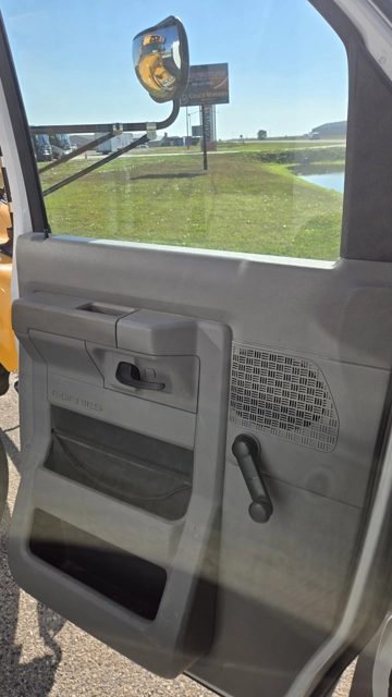 Picture of 2011 Ford E450 ADA Shuttle Bus