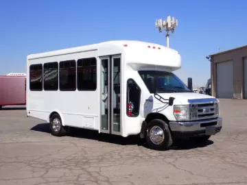 Picture of 2013 Ford E450 Starcraft Allstar Shuttle Bus