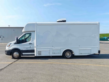 Picture of 2024 Ford Transit Turtle Top Mobile Clinic