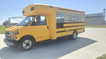 Picture of 2002 Chevrolet Express G3500 Micro Bird School Bus