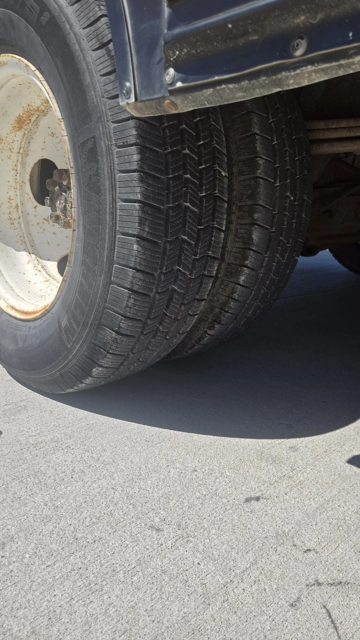 Picture of 2002 Chevrolet Express G3500 Micro Bird School Bus
