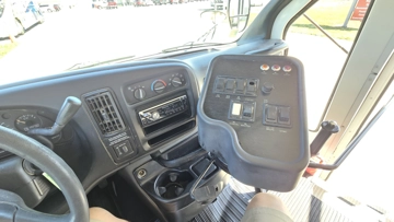 Picture of 2002 Chevrolet Express G3500 Micro Bird School Bus
