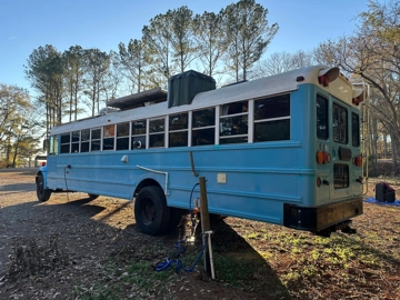 Picture of 2007 International Ce 200 Skoolie Skoolie Conversion