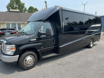 Picture of 2019 Ford E450 Executive Shuttle Bus
