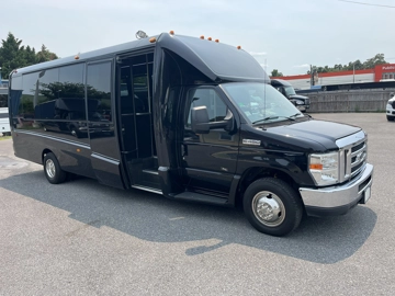 Picture of 2019 Ford E450 Executive Shuttle Bus