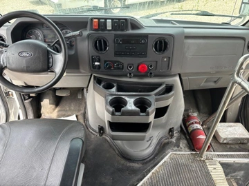 Picture of 2019 Ford E-450 Shuttle Bus