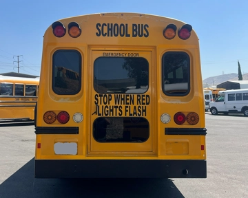 Picture of 2015 Chevrolet 4500 Starcraft School Bus