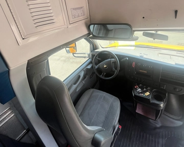 Picture of 2015 Chevrolet 4500 Starcraft School Bus