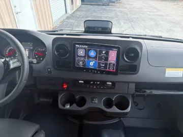 2025 Mercedes-Benz Sprinter