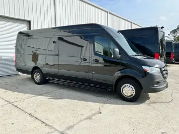 2025 Mercedes-Benz Sprinter