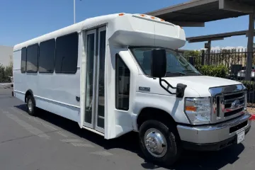 Picture of 2018 Ford Shuttle Bus