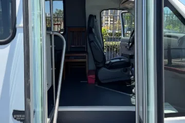 Picture of 2018 Ford Shuttle Bus