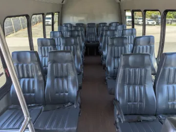 Picture of 2017 Ford E450 Shuttle Bus