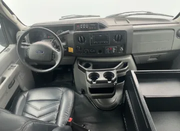 Picture of 2016 Ford E450 Grech Motors Executive Shuttle Bus