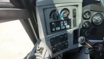 Picture of 2011 MCI J4500 Coach Bus