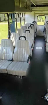 2020 Ford F-550 Shuttle Bus