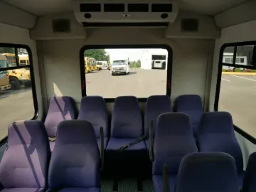 Picture of 2009 Ford E450 Starcraft Allstar Shuttle Bus
