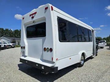 Picture of 2012 Ford F-450 Sd Shuttle Bus