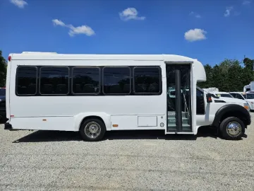 Picture of 2012 Ford F-450 Sd Shuttle Bus