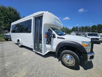 Picture of 2012 Ford F-450 Sd Shuttle Bus