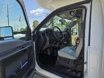 Picture of 2012 Ford F-450 Sd Shuttle Bus