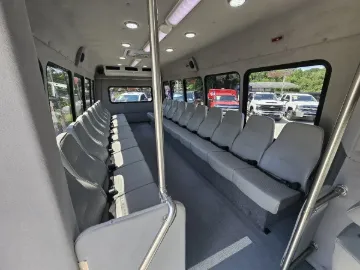 Picture of 2012 Ford F-450 Sd Shuttle Bus