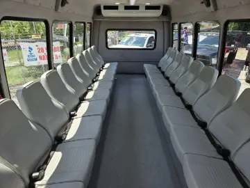 Picture of 2012 Ford F-450 Sd Shuttle Bus