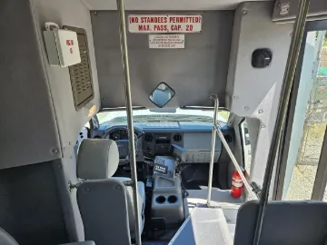 Picture of 2012 Ford F-450 Sd Shuttle Bus